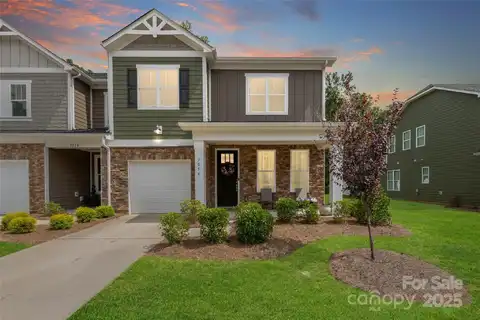 7054 Heron Rookery Way, Charlotte, NC 28214