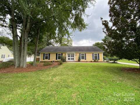1025 Thornsby Lane, Matthews, NC 28105