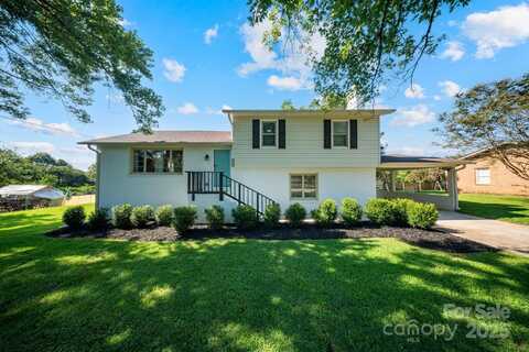 5703 Valley Field Road SE, Hickory, NC 28602
