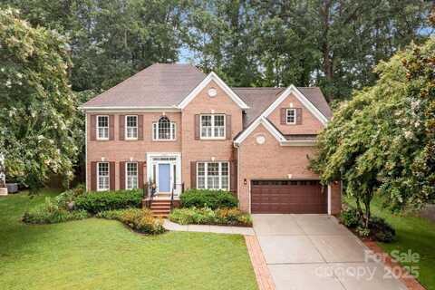 16923 Laureate Road, Huntersville, NC 28078