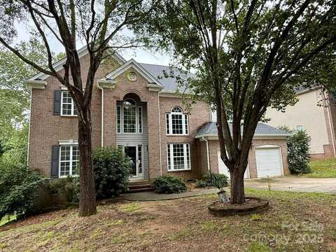 11017 Valley Spring Drive, Charlotte, NC 28277