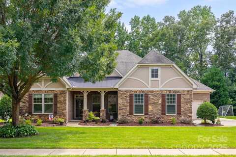 7097 Brookstone Lane, Fort Mill, SC 29707
