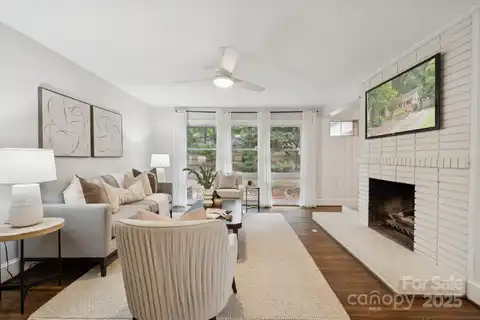 1944 Sandhurst Drive, Charlotte, NC 28205
