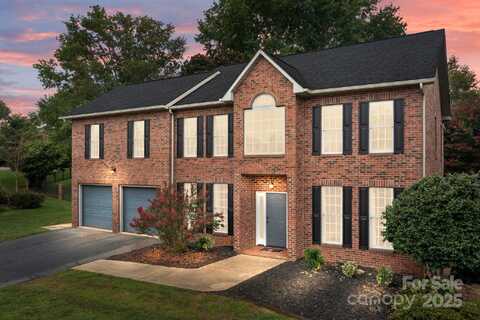 3645 Hogan Court NE, Conover, NC 28613