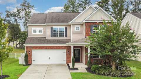 1105 Wainscott Drive, Waxhaw, NC 28173