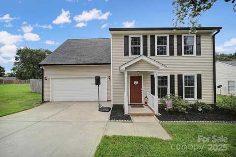 124 Kristens Court Drive, Mooresville, NC 28115