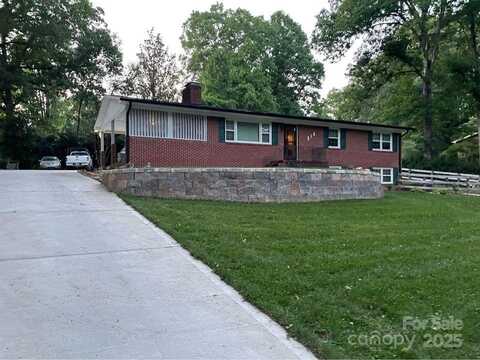 514 Crestview Drive, Albemarle, NC 28001