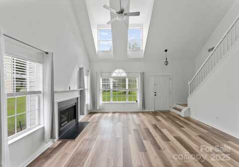 12315 Heritage Hills Lane, Charlotte, NC 28269