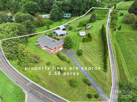 5 Noland Downs Road, Waynesville, NC 28785