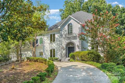 6908 Cameron Glen Drive, Charlotte, NC 28210