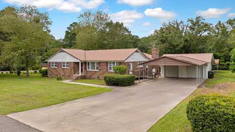113 Center Street, Moncks Corner, SC 29461