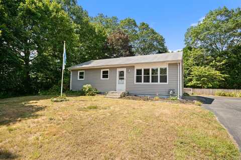 11 Illinois Court, Montville, CT 06370