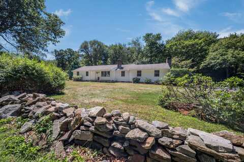 259 Mungertown Road, Madison, CT 06443