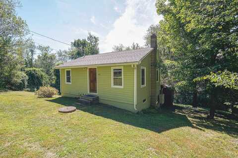 285 East Quasset Road, Woodstock, CT 06281