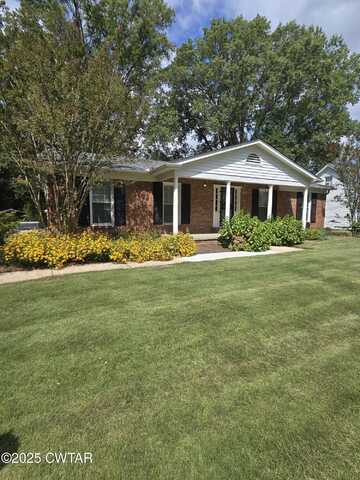 63 Vega Drive, Jackson, TN 38305