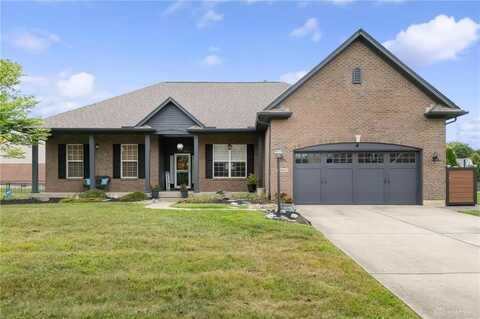 4220 Grace Circle, Beavercreek, OH 45431