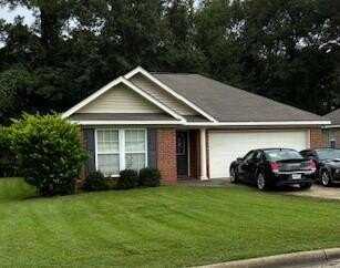 106 Frankfort, Dothan, AL 36305