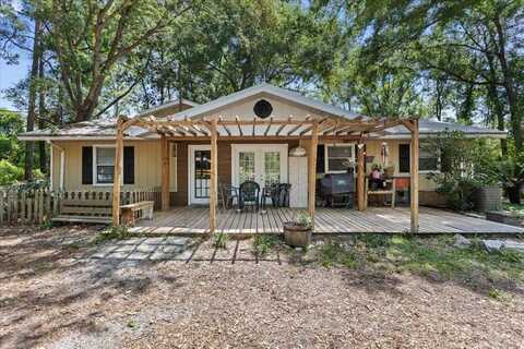8470 120th St, Chiefland, FL 32626