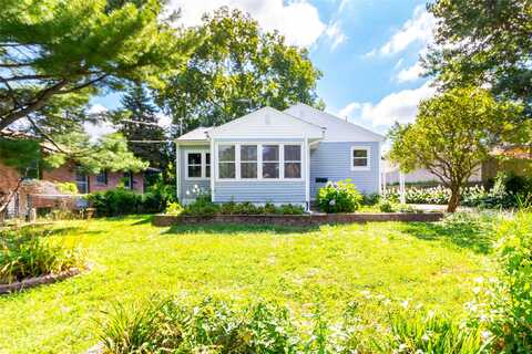 3515 Keyes Drive, Des Moines, IA 50315