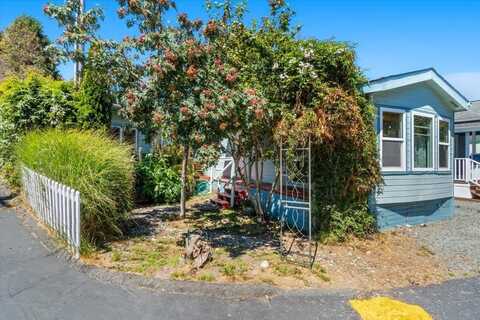 213 N Fred Haight, Smith River, CA 95567