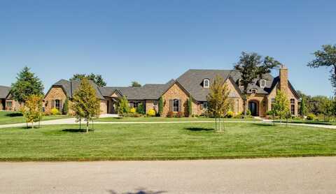 11 Elm Bridge Ln, Enid, OK 73703
