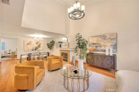 32 N Almansor Street D, Alhambra, CA 91801