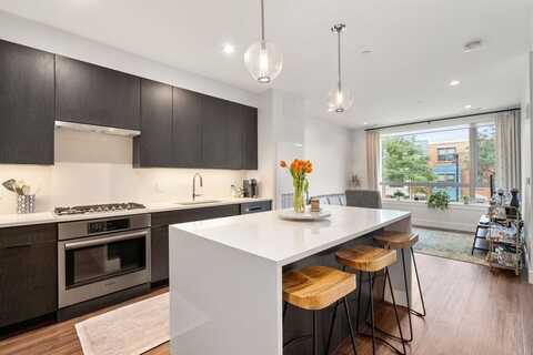 99 Sumner 310, Boston, MA 02128