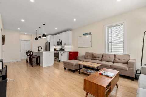 11 Dexter St, Boston, MA 02127