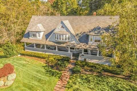 6 Chanticleer Dr, Beverly, MA 01915