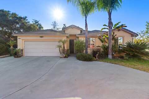 871 Niguel Street, Oceanside, CA 92057