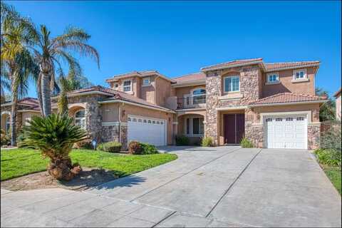 2862 Salem Avenue E, Fresno, CA 93720