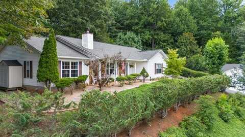 174 Cove Crossing, Franklin, NC 28734