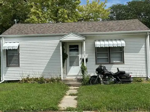 919 S 25th St, Fort Dodge, IA 50501