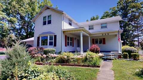335 Cottage Street, Fremont, OH 43420