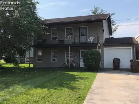 390 390 1/2 E Perry, Tiffin, OH 44883