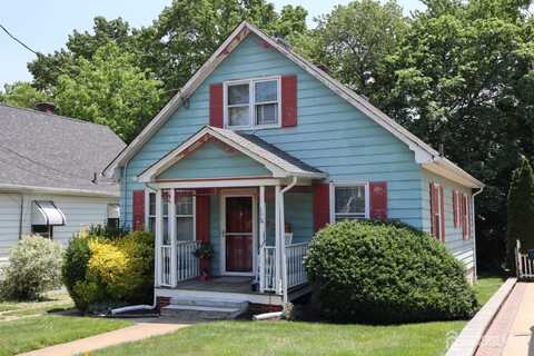 17 Pulawski Avenue, South River, NJ 08882
