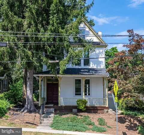 2339 PERKIOMEN AVENUE, READING, PA 19606