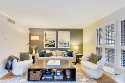 10 Vista Square NW, Atlanta, GA 30327