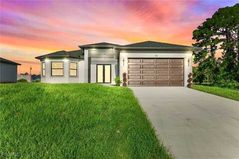 52 Floyd Avenue S, Lehigh Acres, FL 33976