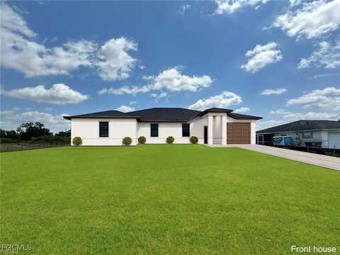 1101/1103 Homer Avenue S, Lehigh Acres, FL 33973