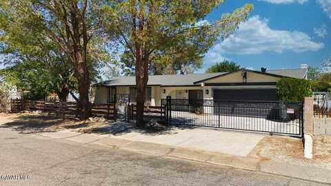 17535 Highacres Avenue, Lake Los Angeles, CA 93591