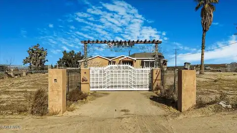 13861 E Ave G 6, Lancaster, CA 93535