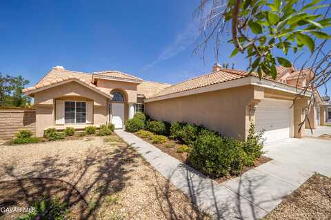 3335 Abbey Lane, Palmdale, CA 93551