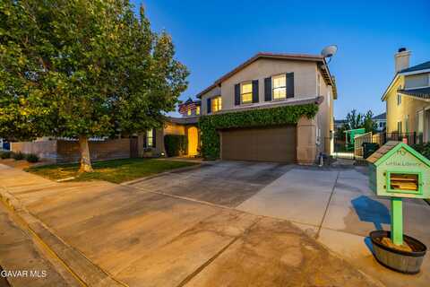 4762 W Ave J6, Lancaster, CA 93536