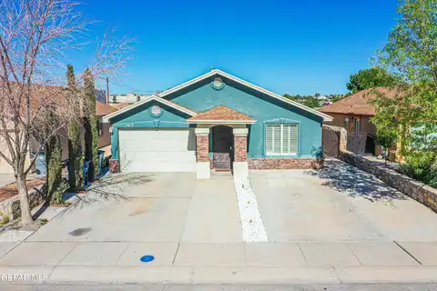 1705 Shreya Street, El Paso, TX 79928