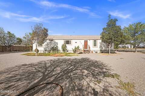 8149 AP RAMIREZ Street, Vinton, TX 79821