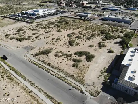 14520 Bill Newkirk Way, Horizon City, TX 79928