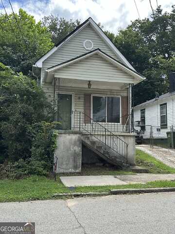 1050 Garibaldi, Atlanta, GA 30310