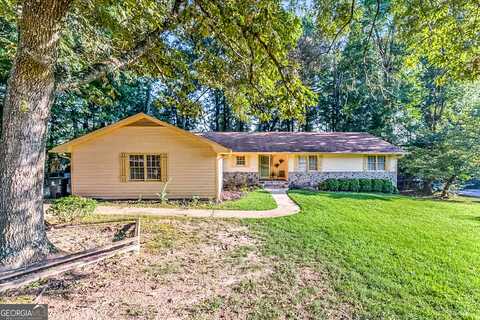 895 Corinth, Jonesboro, GA 30238