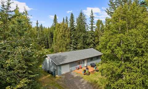 2935 CIRCLE LOOP ROAD, North Pole, AK 99705